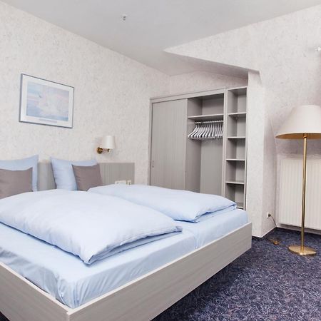 Hotel Бад-Цвишенан Экстерьер фото
